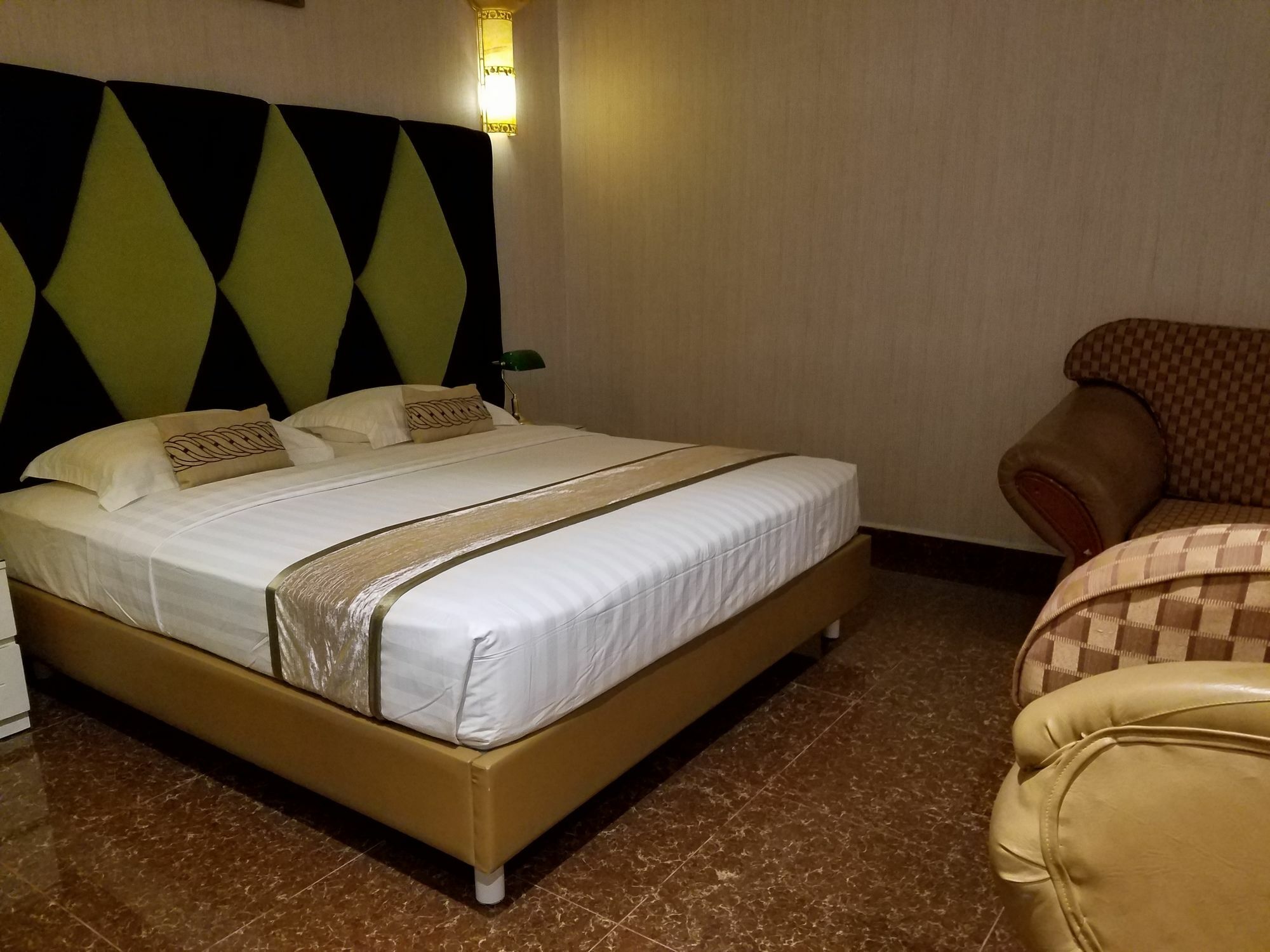 Fortune 1127 - Central Hotel Хошимин Екстериор снимка